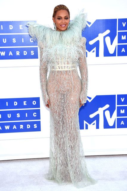 MTV VMA BEYONCE DRESS