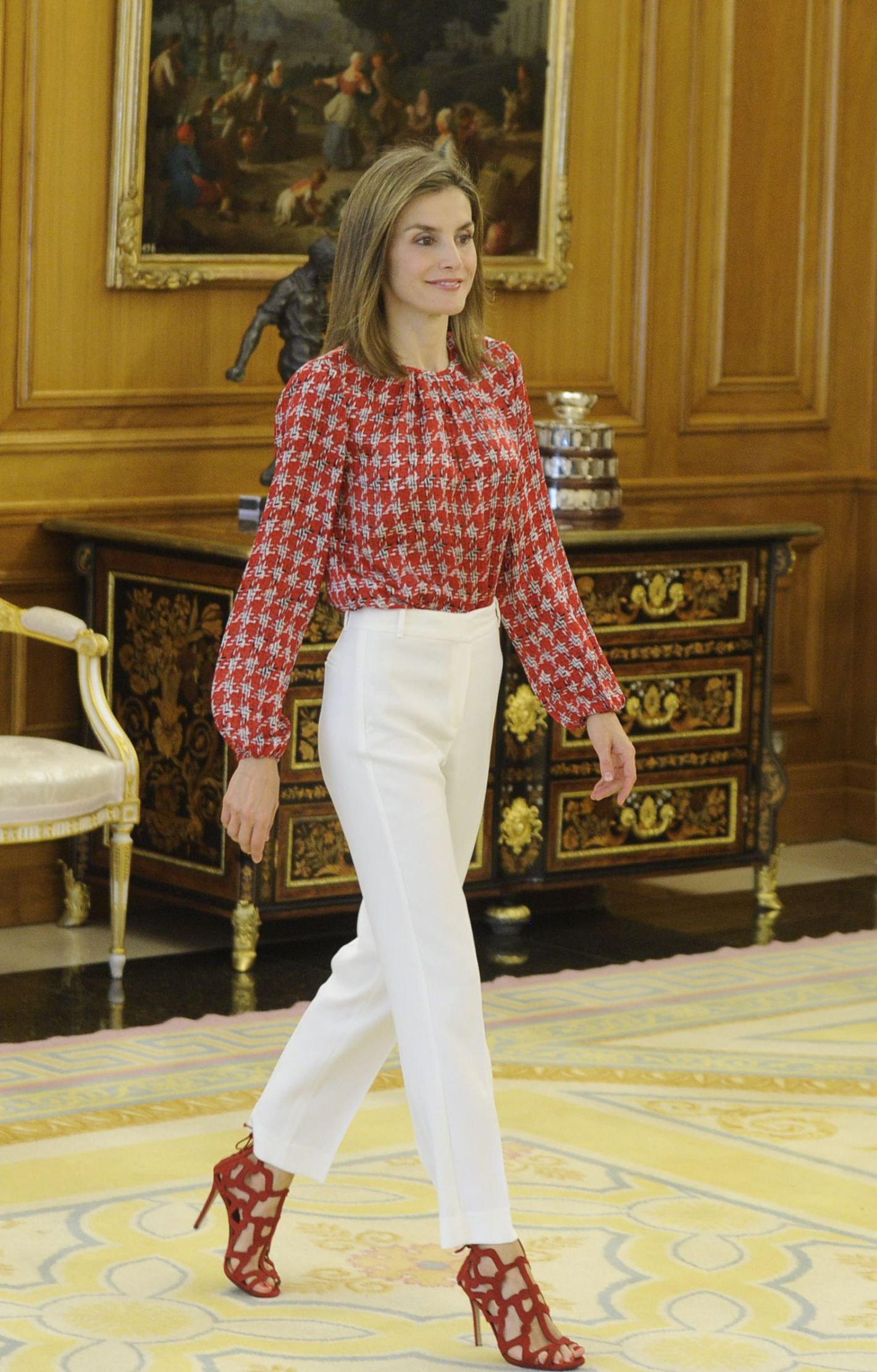 Mandatory Credit: Photo by Belen Diaz/DYDPPA/REX/Shutterstock (6272162c) Queen Letizia of Spain The National Executive Council of the Spanish Association Against Cancer, Madrid, Spain - 09 Sep 2016