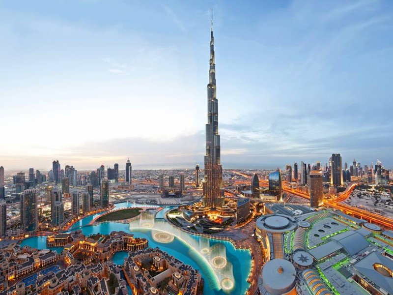 burj-khalifa-tower-dubai-fotók-képek-képek-videók-11-800x600